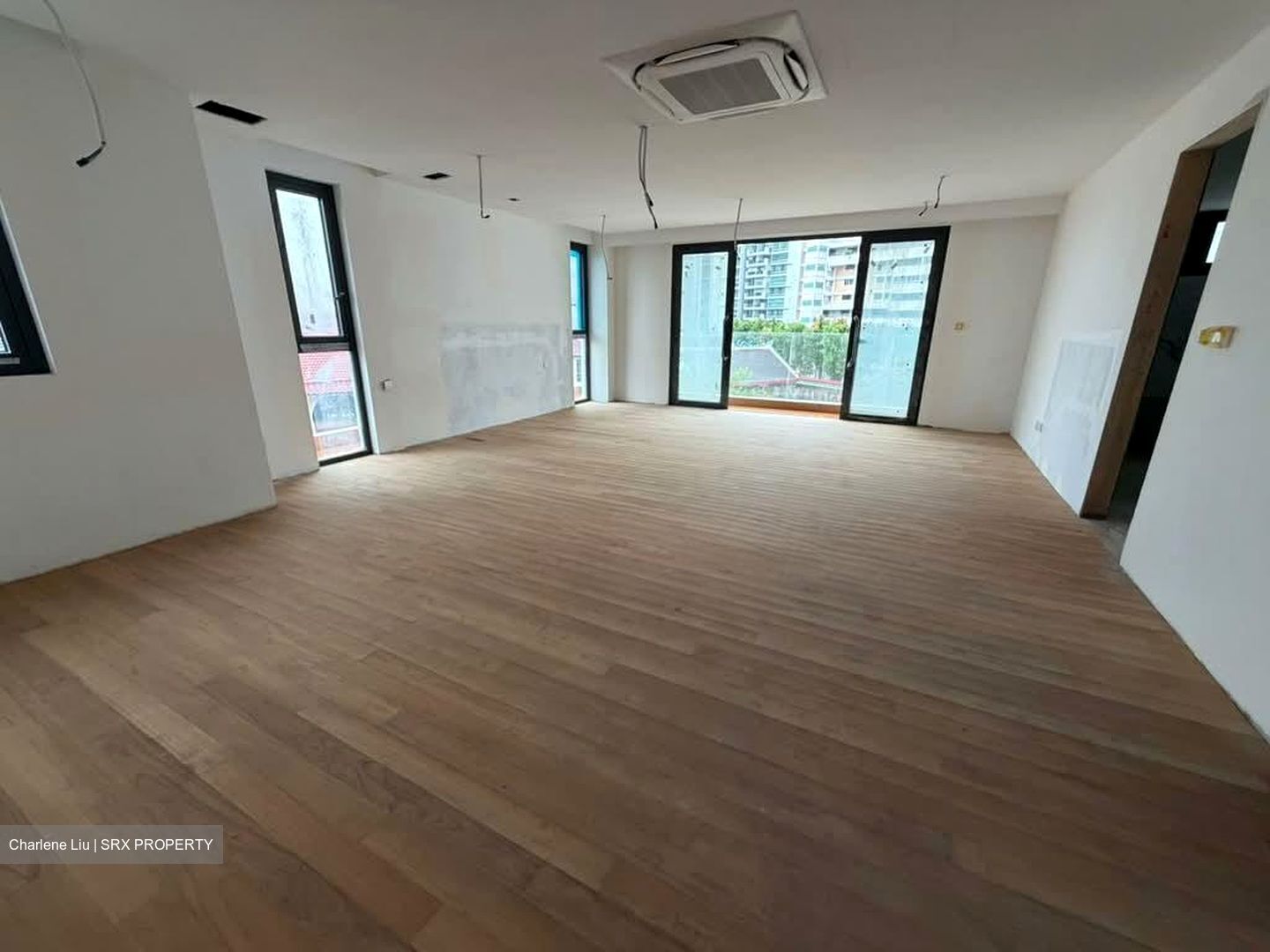 Charlton Park (D19), Terrace #563607691